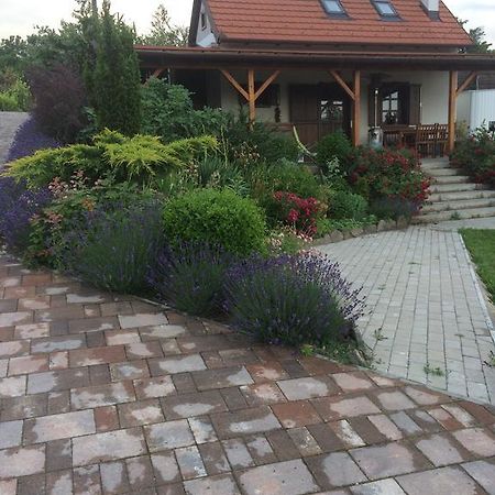 Voeroesmal Vendeghaz Leilighet Balatonfüred Eksteriør bilde