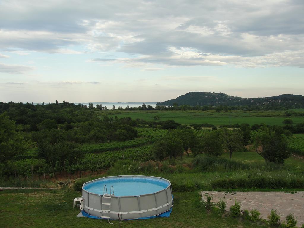 Voeroesmal Vendeghaz Leilighet Balatonfüred Rom bilde